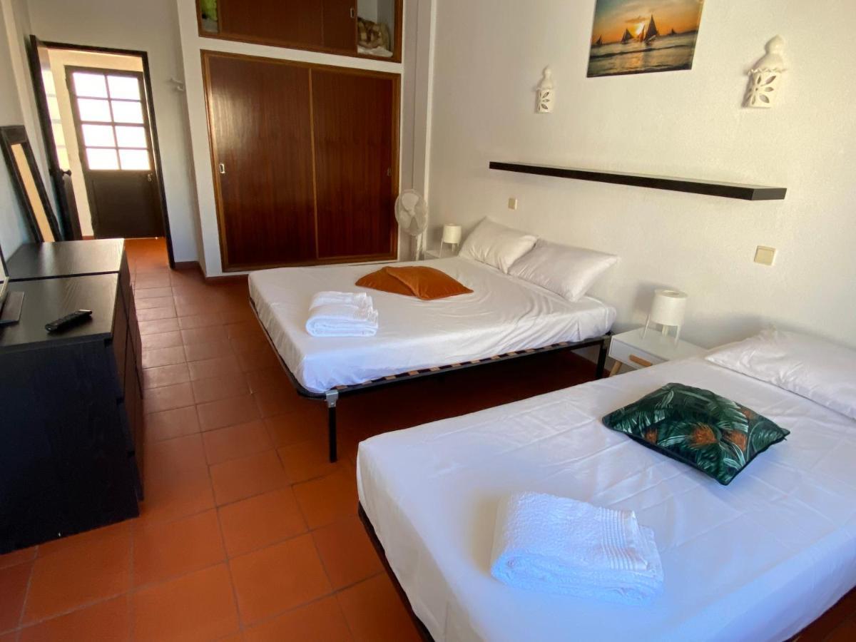 Summer House, Only 2 Minutes To The Beach In Vilamoura! 빌라 외부 사진