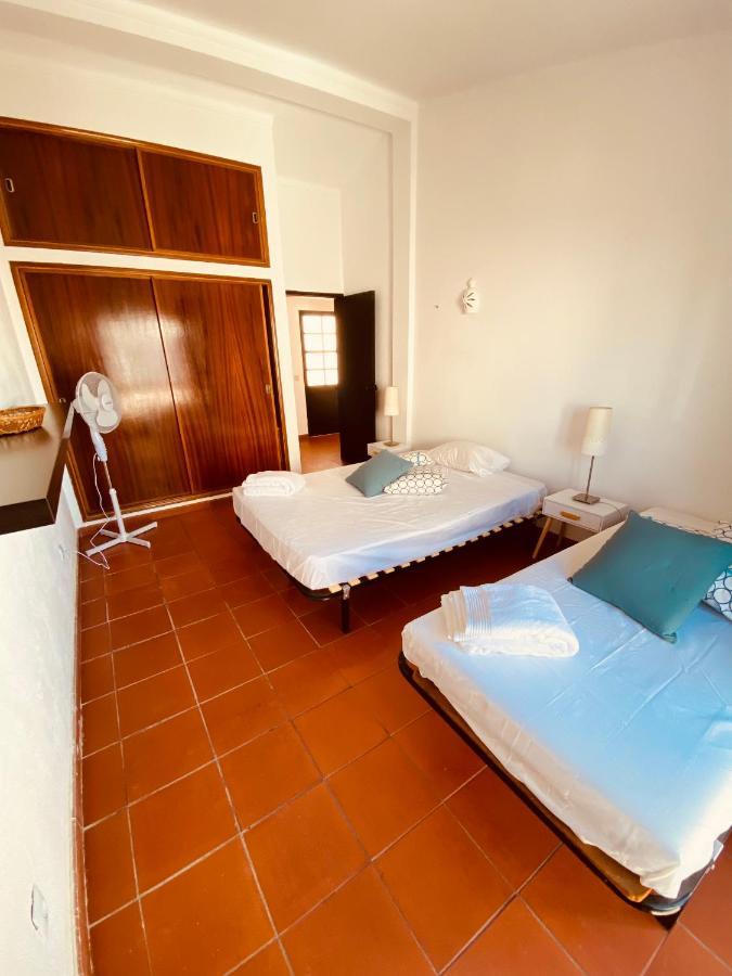 Summer House, Only 2 Minutes To The Beach In Vilamoura! 빌라 외부 사진