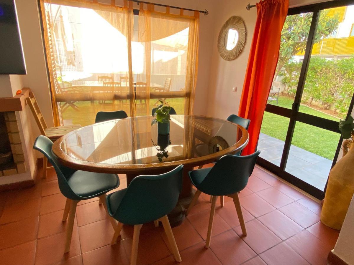 Summer House, Only 2 Minutes To The Beach In Vilamoura! 빌라 외부 사진
